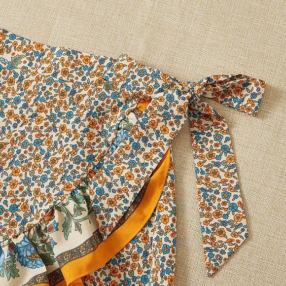 New 2pc set Rib Knit Cami Crop Top & Ditsy Floral Print Wrap Hem Skirt Set - Picture 2 of 5